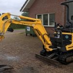 New Holland E10SR Mini Crawler Excavator Service Repair Manual Instant Download