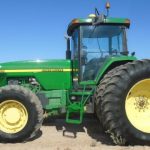 John Deere 8100 8200 8300 and 8400 Tractors Operator Manual Instant Download (PIN.24001-) (Publication No. 162529)
