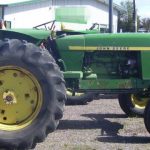 John Deere 2840 Tractor Operator’s Manual Instant Download (Publication No.OML32582)