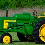 John Deere 520 Series LP-Gas Tractors Operator’s Manual Instant Download (Pin.5208100-up) (Publication No.OMR2075)